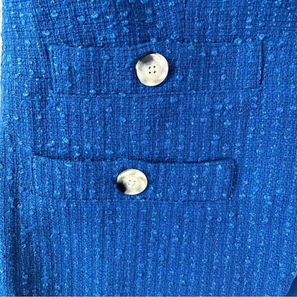 NWT VERONICA BEARD TAMARA VEST blue COBALT SZ
US 8 - Picture 4 of 11